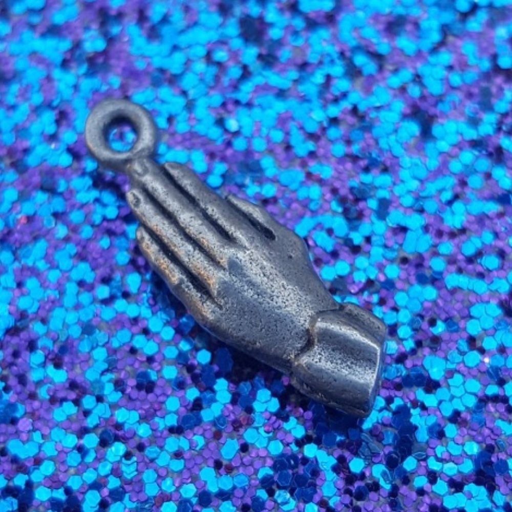 Praying Hands Charm